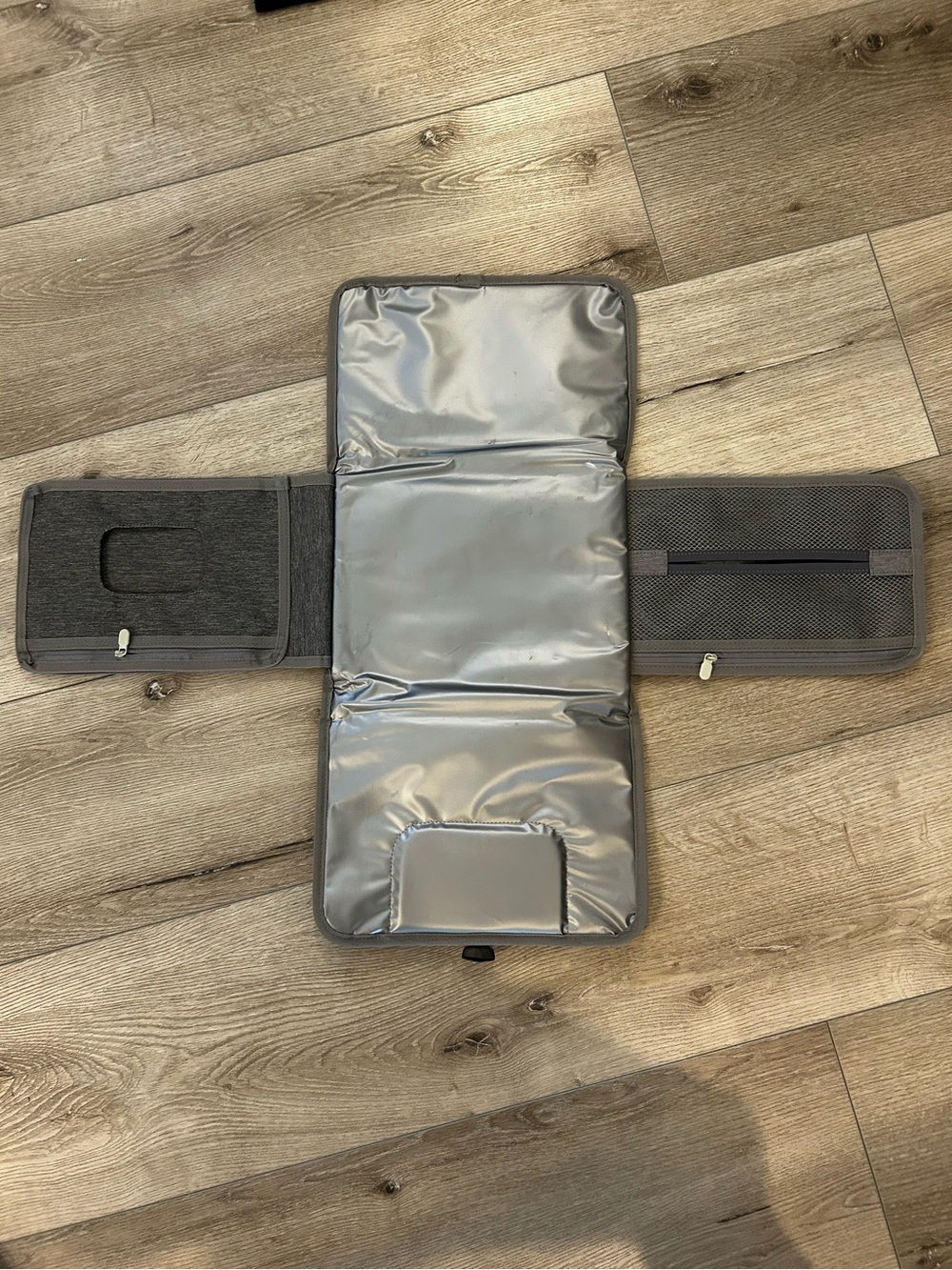Portable Changing Pad - Picture 2 of 4